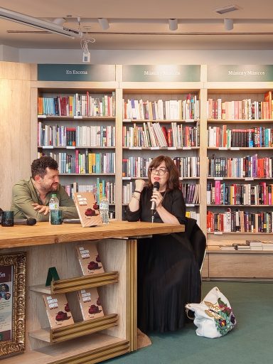 Mercedes Castro, editora de Alrevés